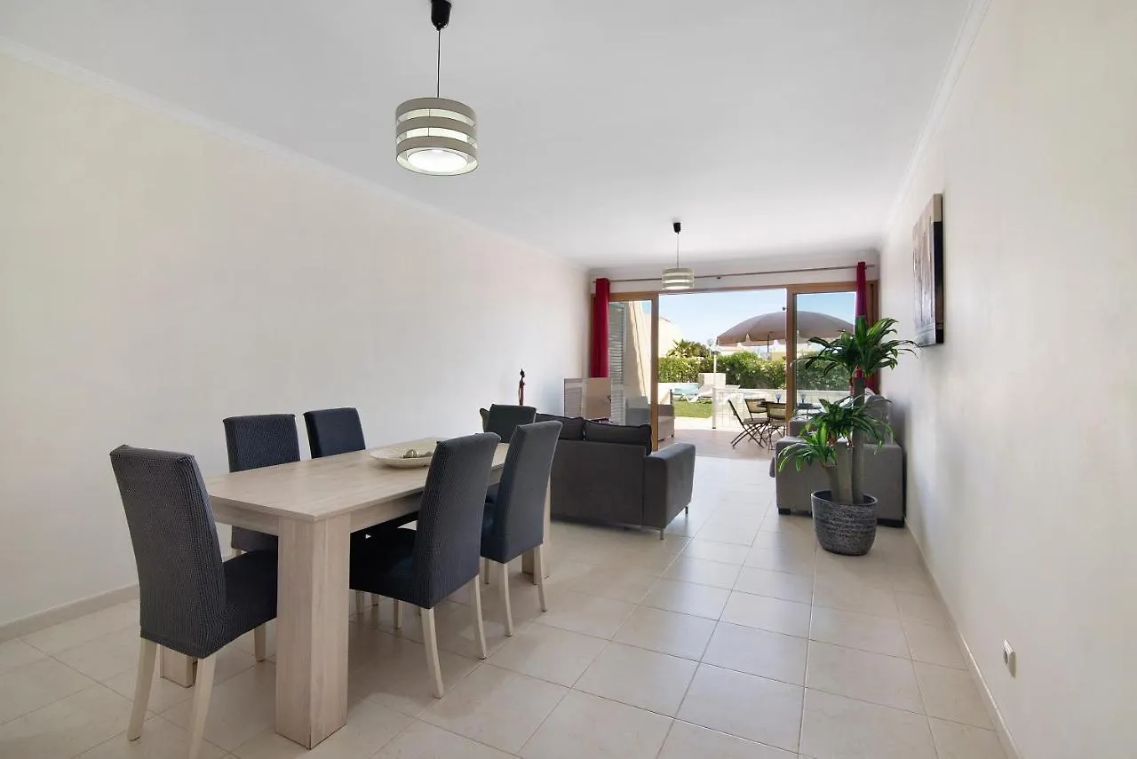 Albufeira Townhouse Beach 0*,