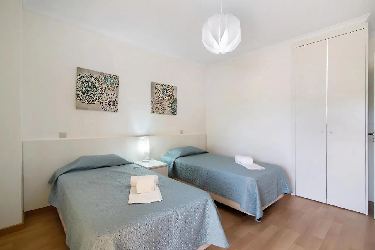 Albufeira Townhouse Beach 0*,  Portugal